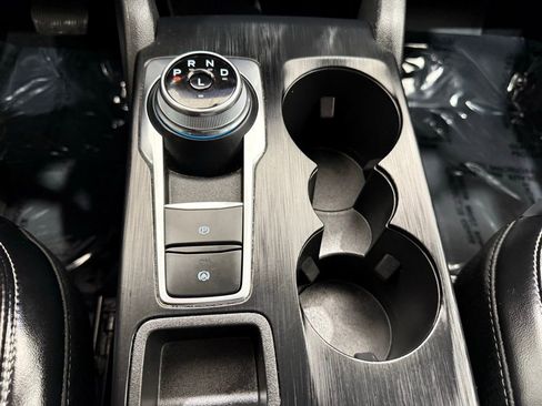 Used 2024 Ford Escape Platinum image 40