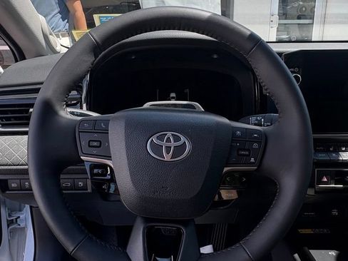 Used 2026 Toyota Camry XLE w/ Premium Plus Package AWD/4WD image 20