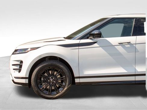 New 2024 Land Rover Range Rover Evoque Dynamic SE image 7