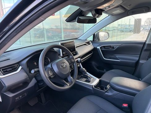 Used 2024 Toyota RAV4 LE image 7