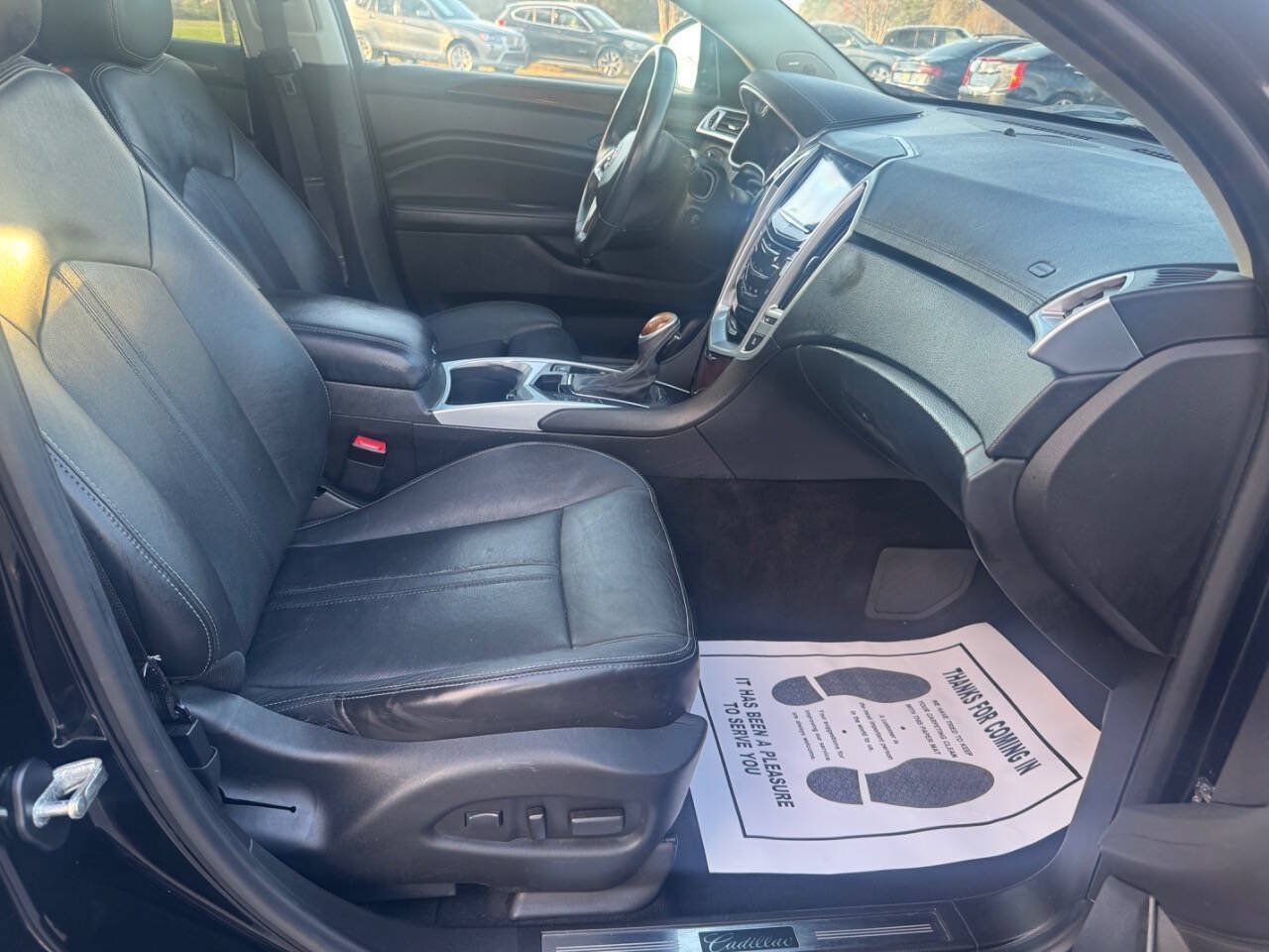 Used 2014 Cadillac SRX Luxury w/ Driver Awareness Package FWD image 23