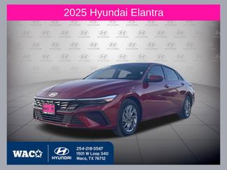 Used 2025 Hyundai Elantra Blue 360° Tour