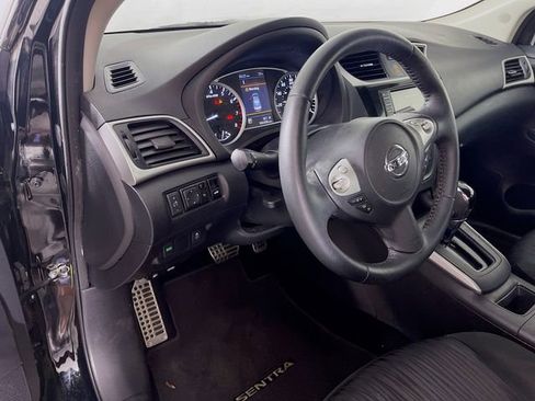 Used 2019 Nissan Sentra SV FWD image 10