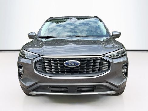 Used 2023 Ford Escape Platinum AWD/4WD image 2