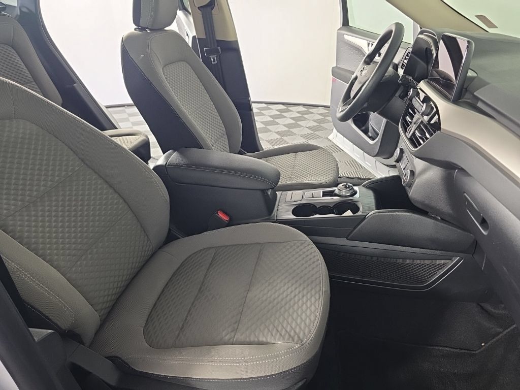 Used 2020 Ford Escape SE AWD/4WD image 34
