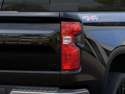 New 2026 Chevrolet Silverado 1500 LT w/ Leather Package AWD/4WD image 12