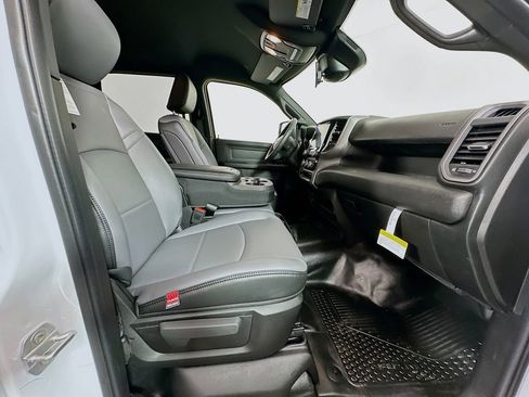 New 2026 RAM 2500 Tradesman w/ Chrome Appearance Group image 21