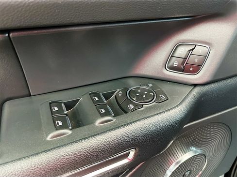 Used 2024 Ford Expedition Max Limited image 18