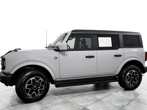 New 2026 Ford Bronco Outer Banks AWD/4WD image 4