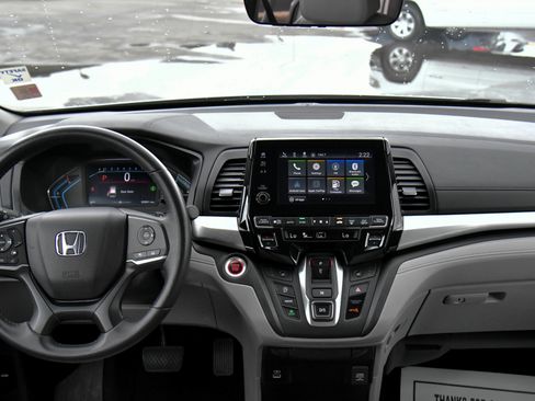 Used 2023 Honda Odyssey EX-L image 42
