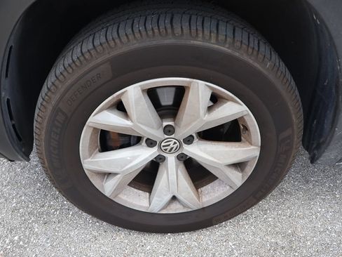 Used 2019 Volkswagen Atlas S FWD image 4