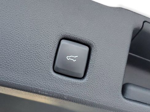 Used 2022 Ford Escape Titanium w/ Titanium Premium Package image 42