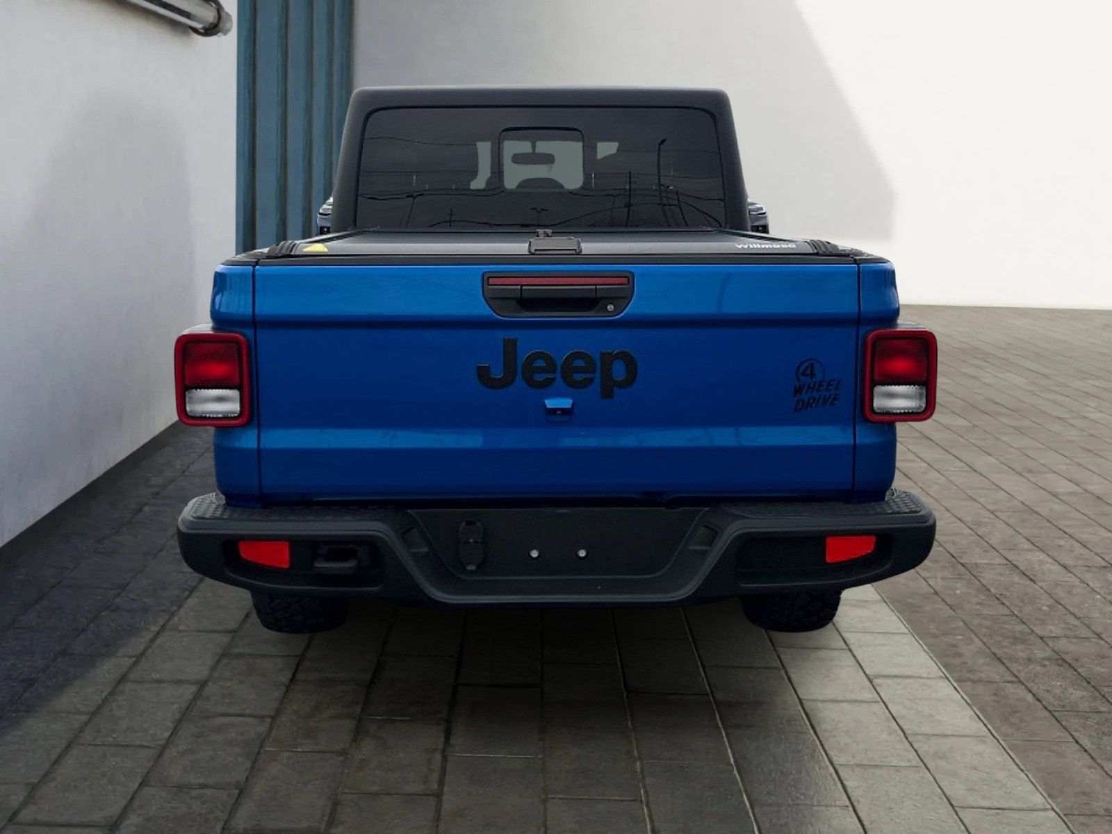 Used 2023 Jeep Gladiator Sport AWD/4WD image 4