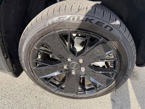 Used 2024 Jeep Wagoneer Launch Edition image 13