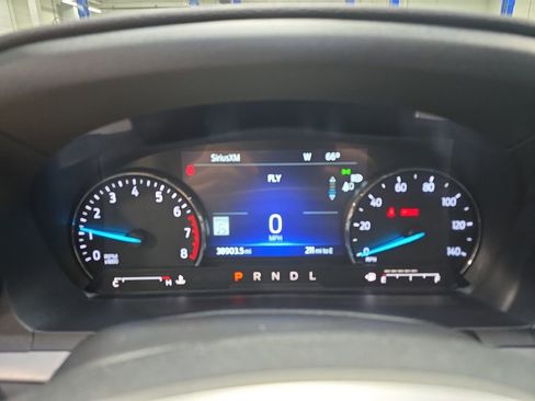 Used 2023 Ford Explorer XLT w/ Equipment Group 202A AWD/4WD image 22