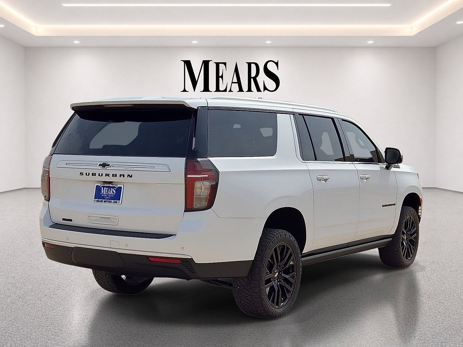 Used 2023 Chevrolet Suburban High Country AWD/4WD image 5