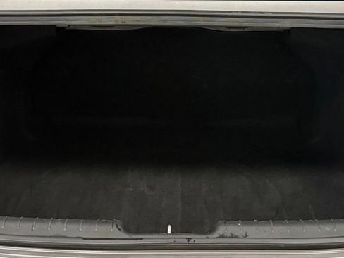 Used 2025 Hyundai Elantra SE FWD image 23