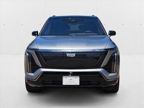 New 2026 Cadillac Vistiq Sport image 6