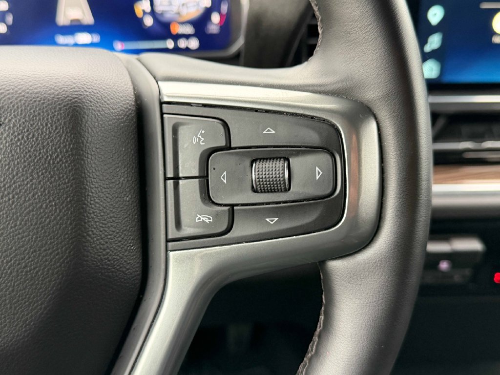 Used 2026 Chevrolet Silverado 1500 LT AWD/4WD image 35