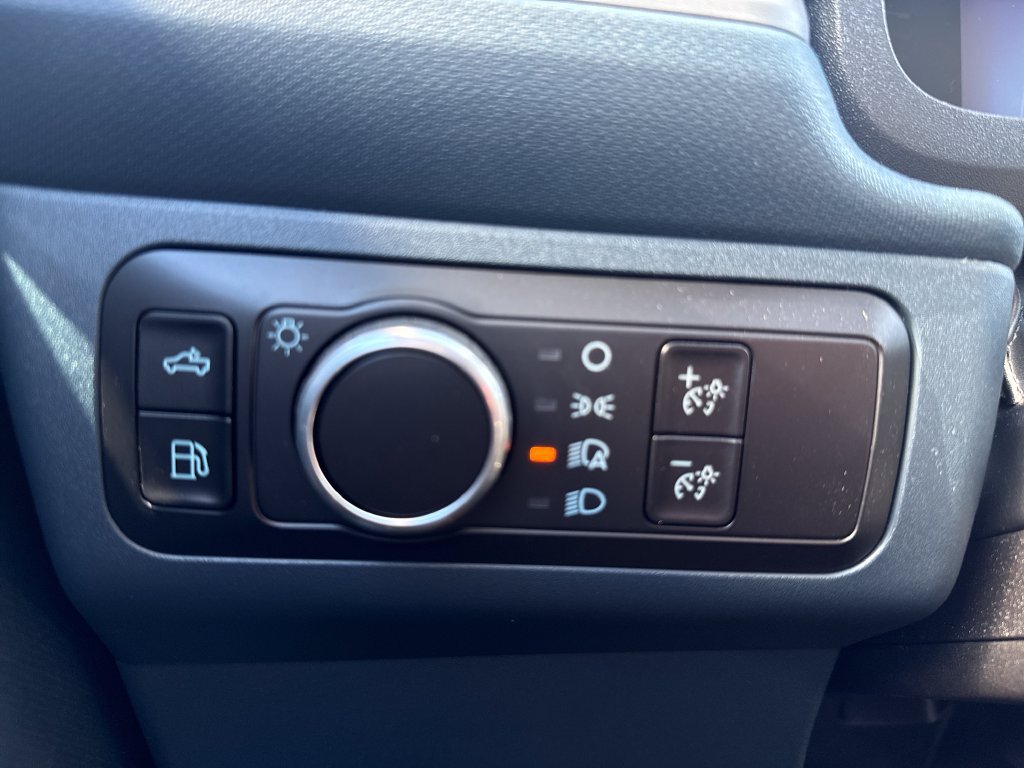 Used 2026 Ford Maverick XLT w/ Equipment Group 301A AWD/4WD image 24