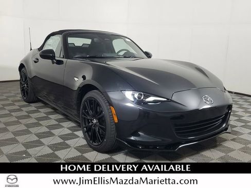 New 2026 MAZDA MX-5 Miata Club w/ Interior Package RWD image 1