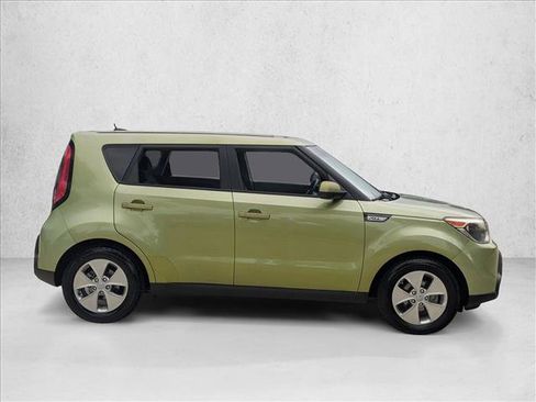 Used 2016 Kia Soul image 4