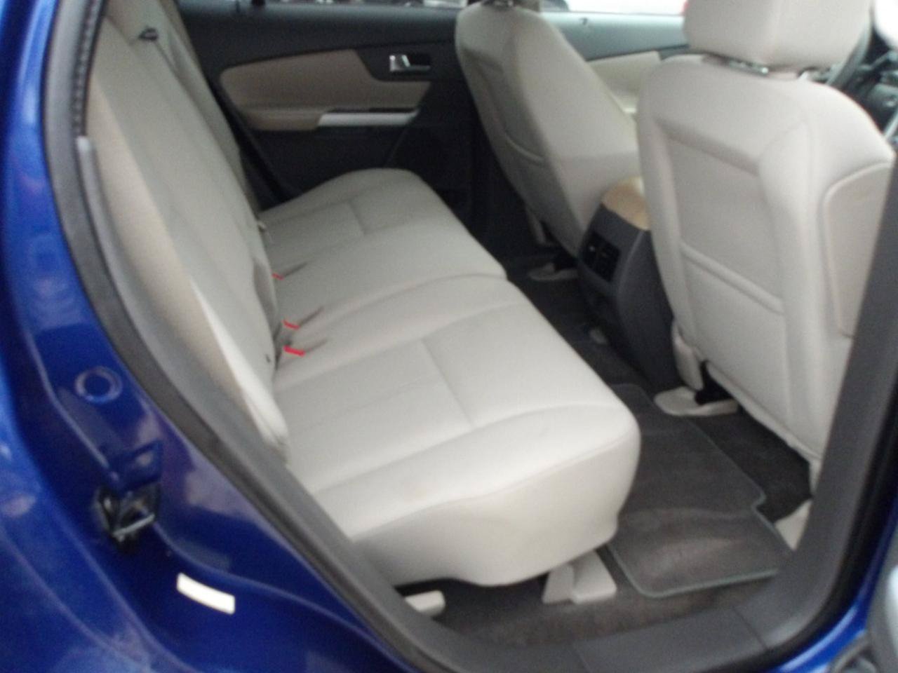 Used 2014 Ford Edge SE FWD image 8