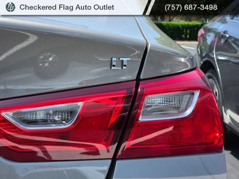 Used 2024 Chevrolet Malibu LT FWD image 8