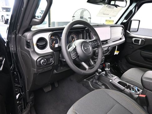 New 2026 Jeep Gladiator Willys image 10