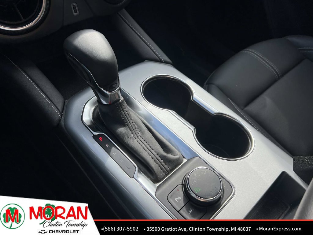 Used 2024 Chevrolet Blazer LT w/ Midnight/Sport Edition AWD/4WD image 28