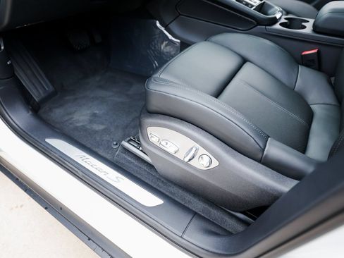 Certified 2026 Porsche Macan S AWD/4WD image 14