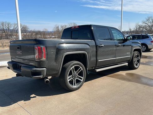 Used 2017 GMC Sierra 1500 Denali image 9