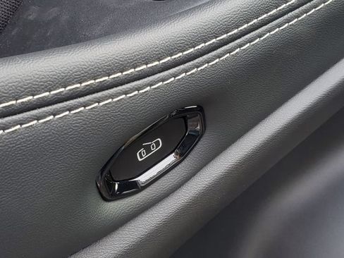 New 2026 Jeep Cherokee Laredo AWD/4WD image 14