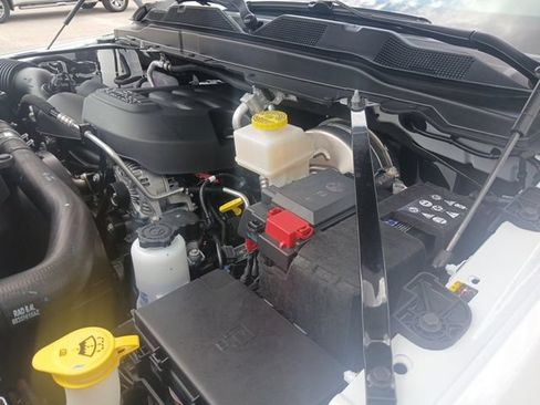New 2026 RAM 2500 Tradesman AWD/4WD image 59