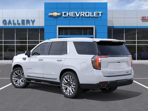 New 2026 GMC Yukon Denali Ultimate w/ LPO, Floor Liner Package AWD/4WD image 3