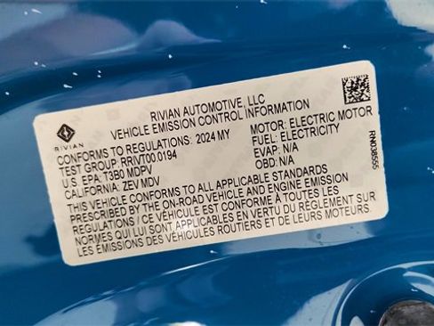 Used 2024 Rivian R1S Launch Edition image 64