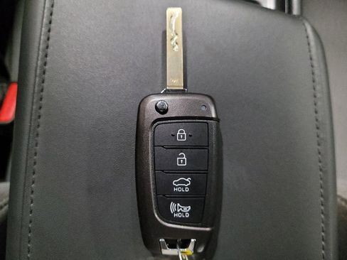 Used 2021 Hyundai Sonata SE FWD image 32