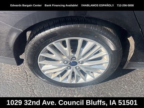 Used 2016 Ford Focus Titanium w/ Titanium Cold Weather Package FWD image 8