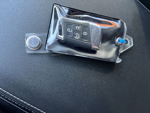 Certified 2021 Volkswagen Atlas SE image 33