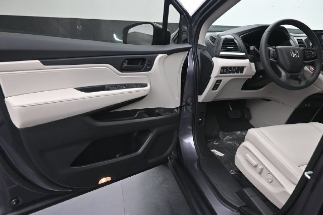 New 2026 Honda Odyssey EX-L image 16