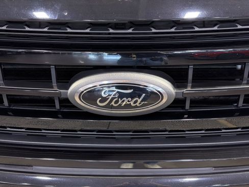 Used 2022 Ford F150 Lariat w/ Equipment Group 502A High AWD/4WD image 12