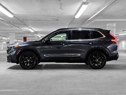 Used 2023 Honda CR-V Sport Touring image 13