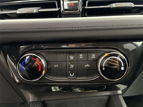 Used 2025 Chevrolet TrailBlazer LT image 26