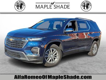 Used 2023 Chevrolet Traverse LT