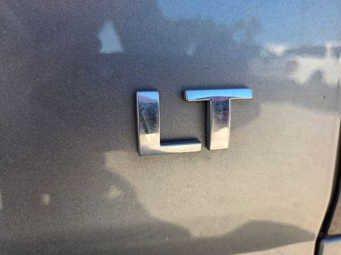 Used 2018 Chevrolet Colorado LT w/ Safety Package image 17