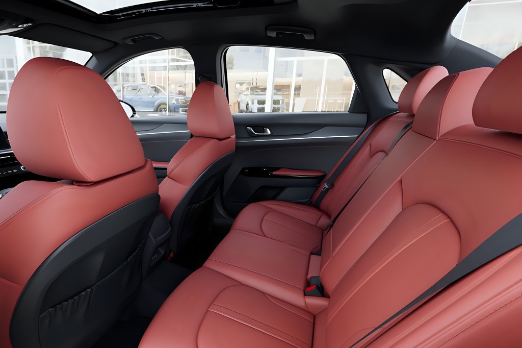 New 2027 Kia K5 GT-Line FWD image 31
