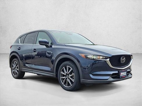 Used 2018 MAZDA CX-5 Touring w/ Preferred Equipment Package FWD image 3