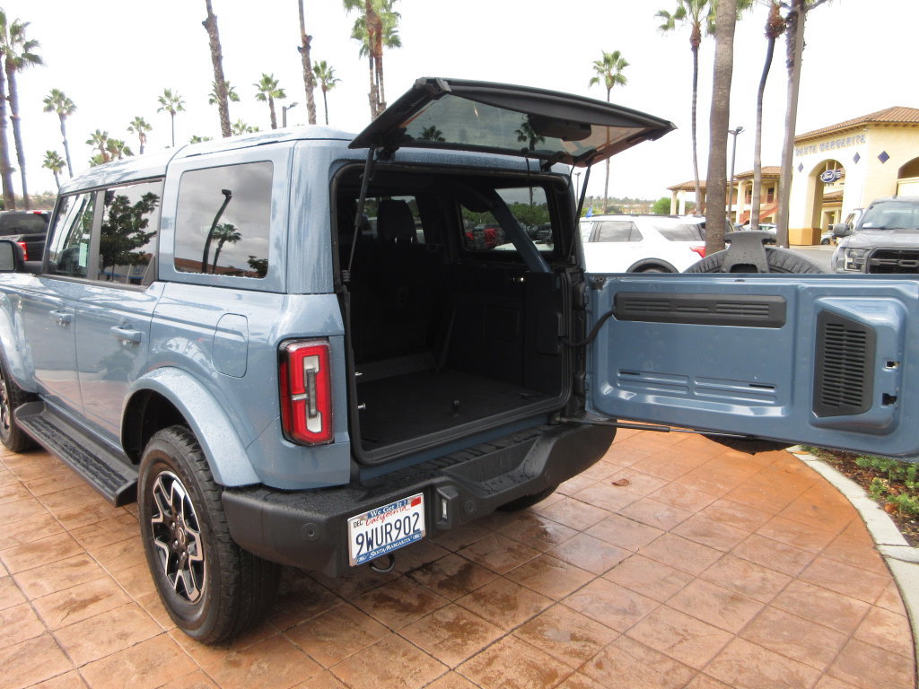 Certified 2025 Ford Bronco Outer Banks AWD/4WD image 26