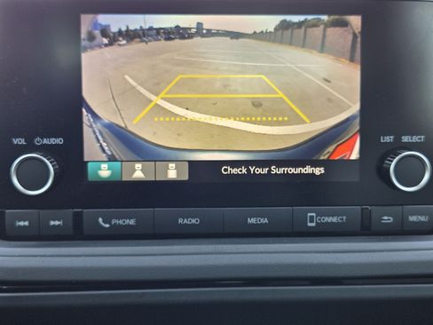 Certified 2024 Honda Accord LX image 14