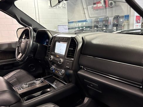 Used 2018 Ford Expedition Max Limited w/ Equipment Group 302A AWD/4WD image 33
